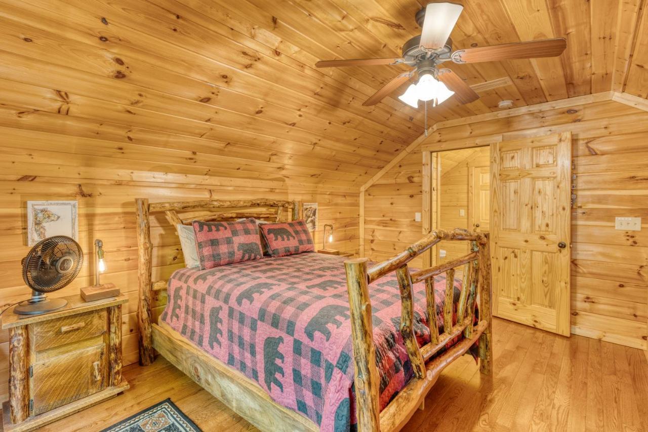 Trout N' About Your Blue Ridge Mountains Retreat, Hot Tub + Game Room! Ellijay Dış mekan fotoğraf